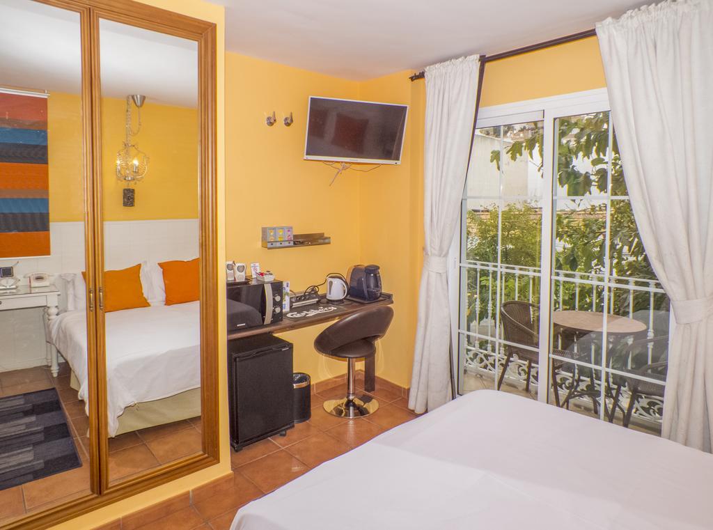 Boutique Hotel Pueblo Benalmadena Ngoại thất bức ảnh